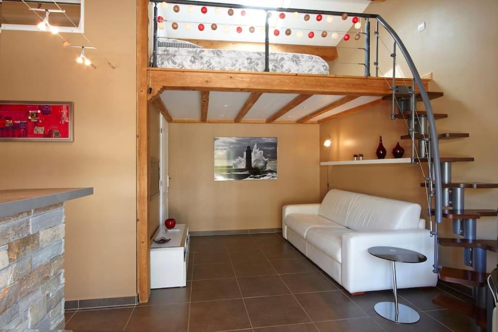 Studio Dans Villa Avec Piscine Cassis Luaran gambar